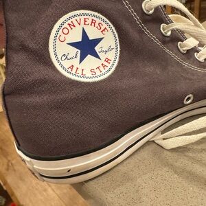 Men’s high top Chuck Taylor converse hi-top sneakers , excellent , size 13